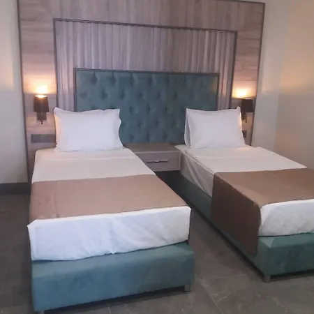 Rodinn Park 3*