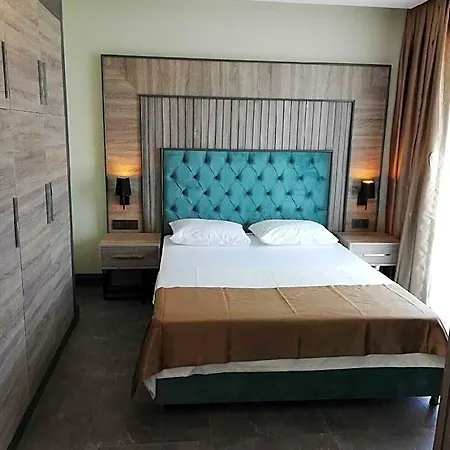 Hotel Rodinn Park 3*