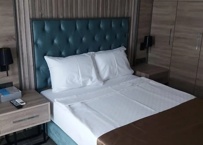 Hotel Rodinn Park